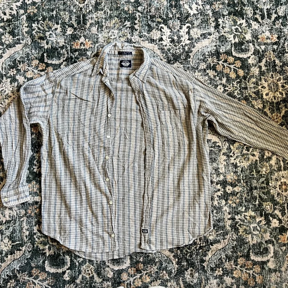VTG Button-Up - Picture 2 of 7
